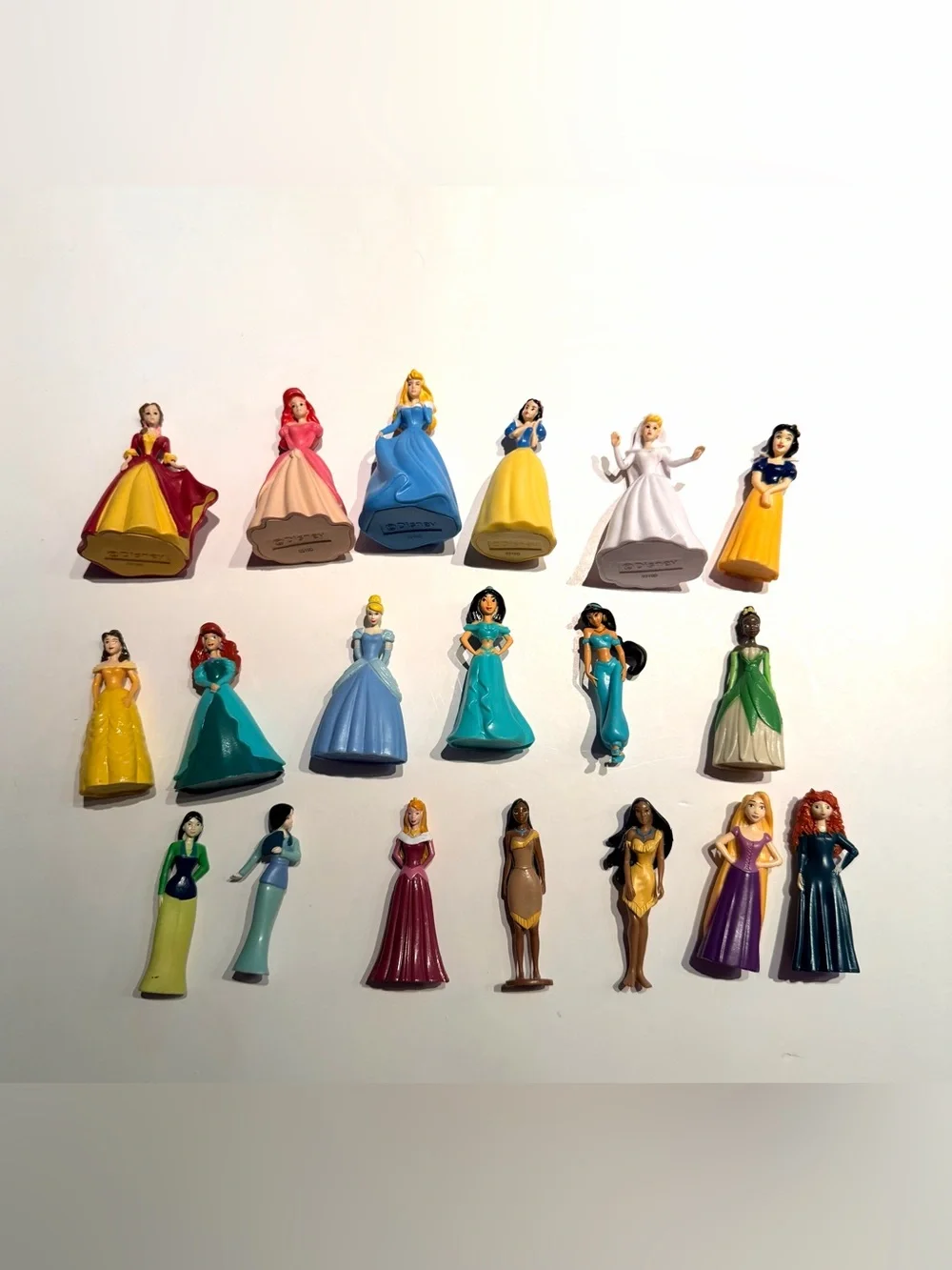 19 Disney Princess Figurines Cake Toppers